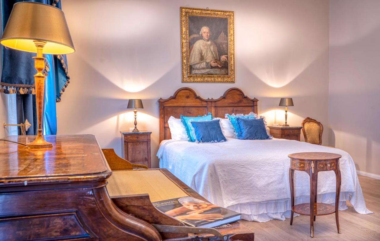 Palazzo Cavagna Sangiuliani Bed & Breakfast Bereguardo Exterior photo