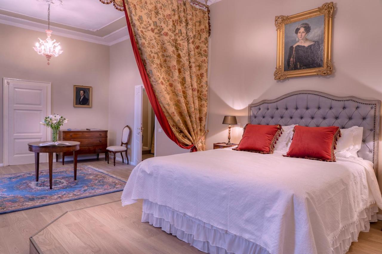 Palazzo Cavagna Sangiuliani Bed & Breakfast Bereguardo Exterior photo